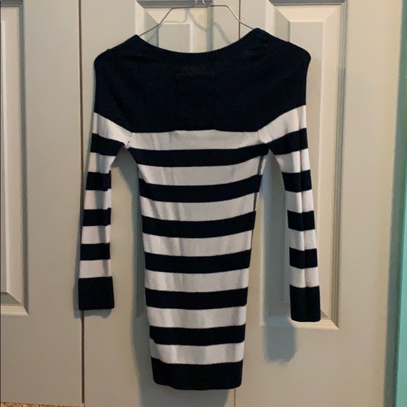 long sleeve t-shirt - Picture 3 of 3